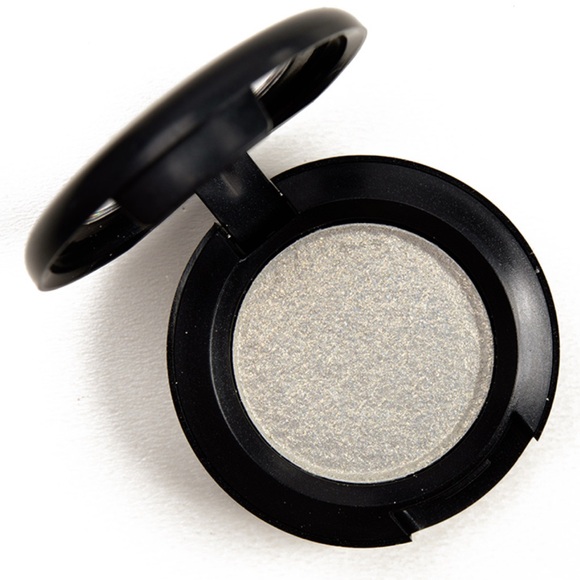 MAC Cosmetics Dazzleshadow in It’s All About Shine NIB DISCONTINUED Shade - Picture 1 of 5